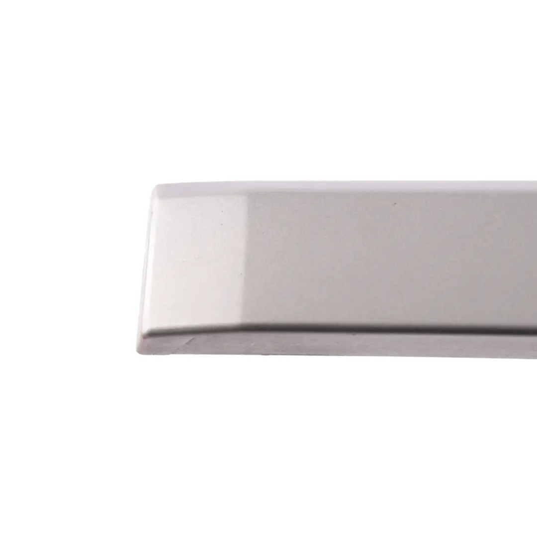 Range Rover Evoque L538 Tailgate Number Plate Lamp Strip Aintree Green - 866 - SKU BJ32-40406-AIG - Part number BJ32-40406