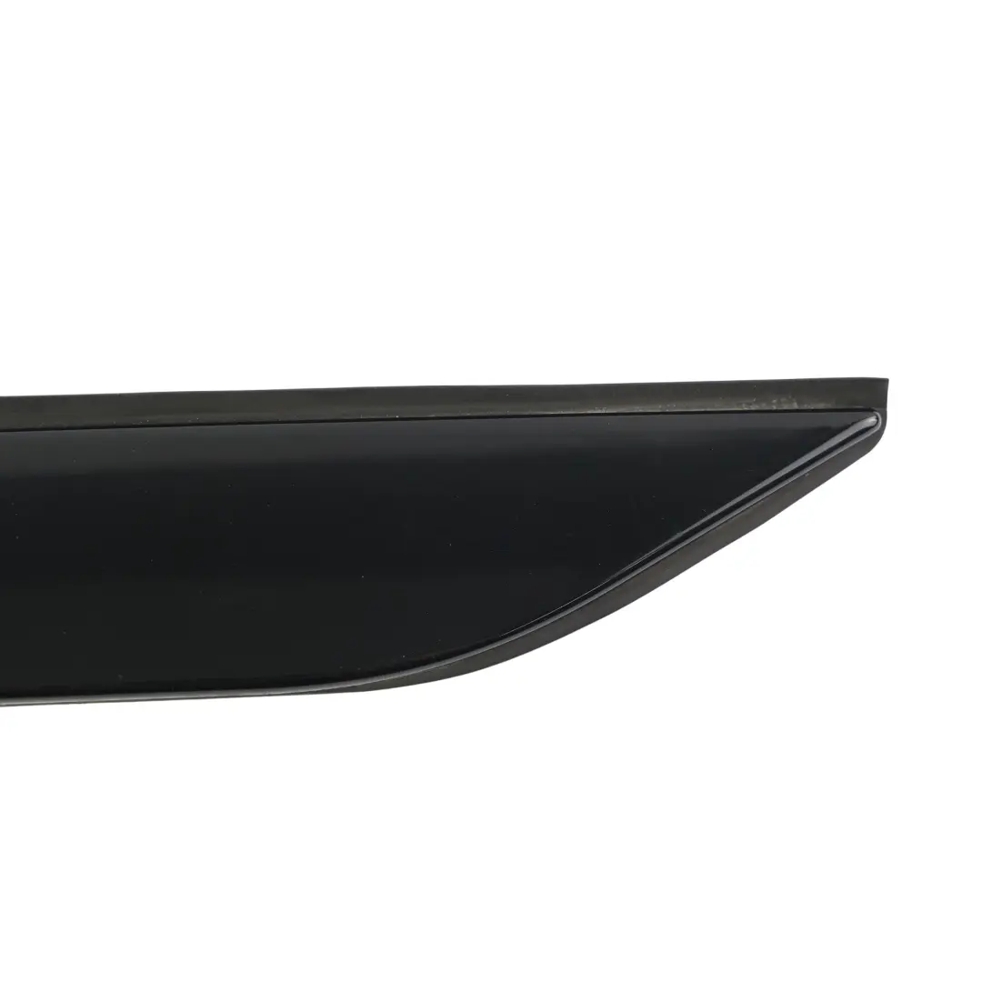 Moulure Panneau Toit Bande Arrière Gauche pour Range Rover L538 à propos du numéro de pièce BJ32-50463-AG Range Rover L538 Moulure Panneau Toit Bande Arrière Gauche - SKU BJ32-50463-AG - Numéro de pièce BJ32-50463-AG