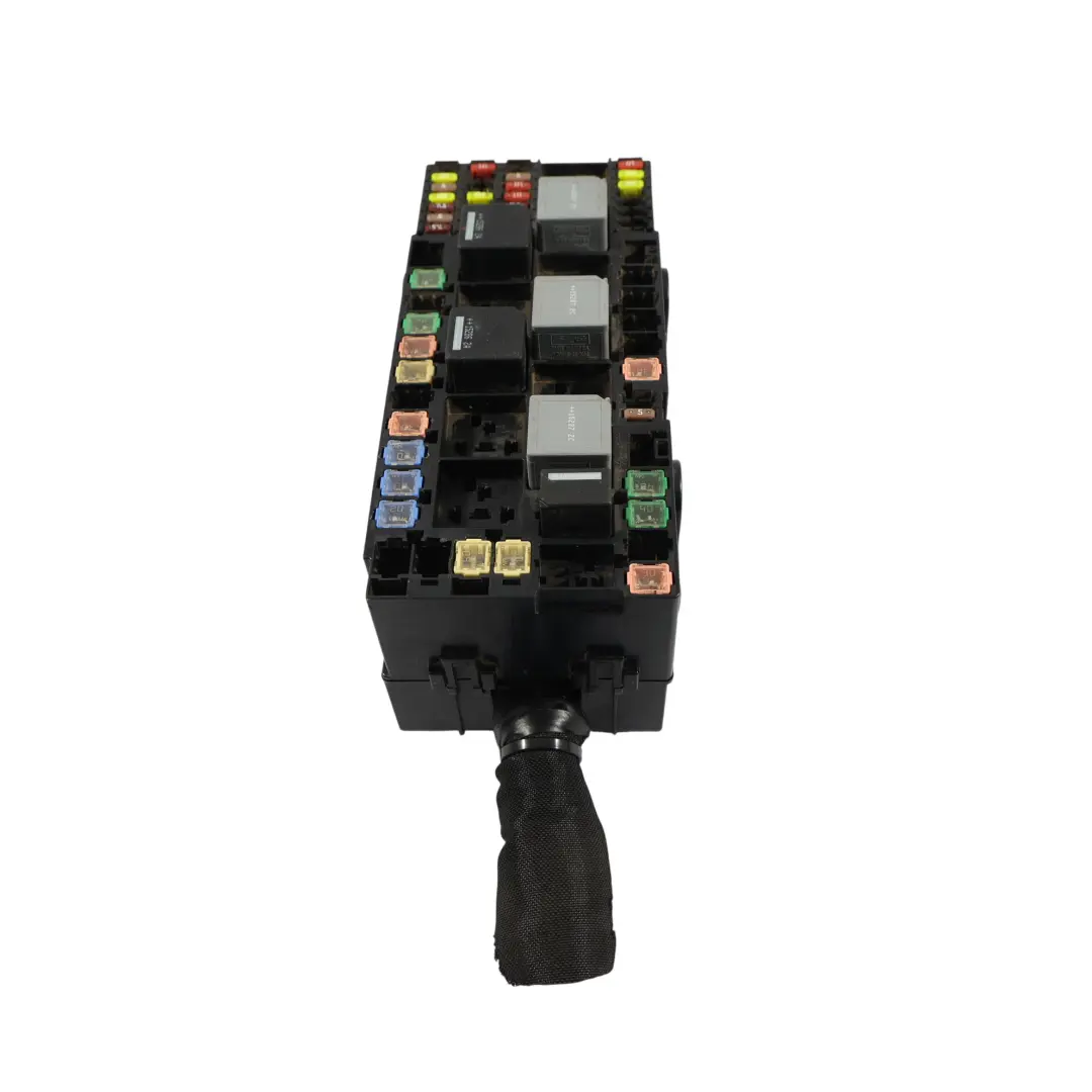 Ford Transit MK8 Caja Fusibles Distribución Energía Relé - SKU BK3T-14401-ELC - Número de pieza BK3T-14401-ELC