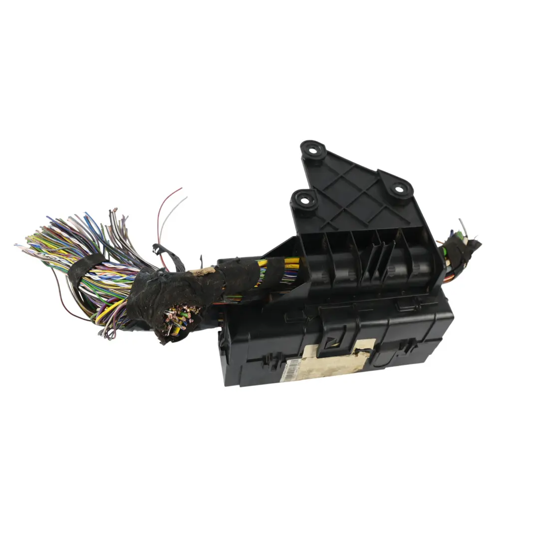 Mk8 Fuse Box Power Distribution Junction Relay to Ford Transit with Part number BK3T-14401-KMD Ford Transit Mk8 Fuse Box Power Distribution Junction Relay - SKU RHD-BK3T-14401-KMD - Part number BK3T-14401-KMD