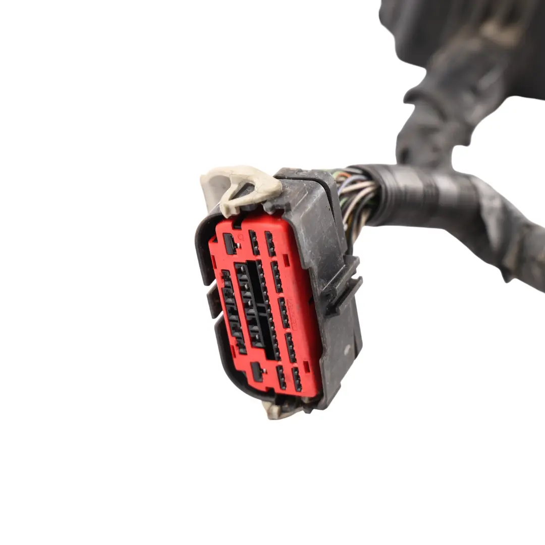 Mk8 Fuse Box Power Distribution Junction Relay Unit to Ford Transit with Part number BK3T-9K499-BBD Ford Transit Mk8 Fuse Box Power Distribution Junction Relay Unit - SKU BK3T-9K499-BBD - Part number BK3T-9K499-BBD