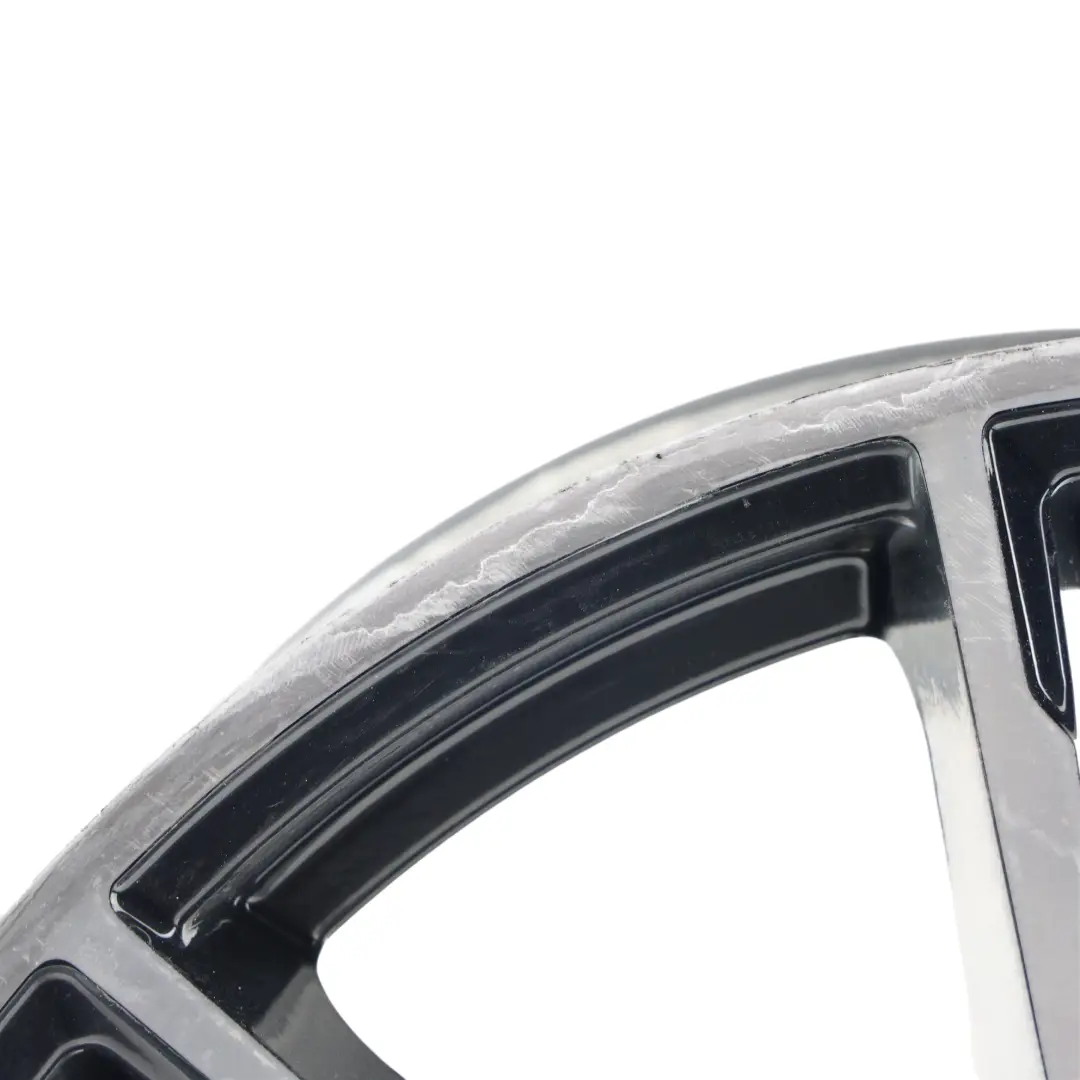 Jante Alliage Bicolore VIA 20" 10J ET38 pour BMW à propos du numéro de pièce BMW-VIA-20 BMW Jante Alliage Bicolore VIA 20" 10J ET38 - SKU BMW-VIA-20-3 - Numéro de pièce BMW-VIA-20