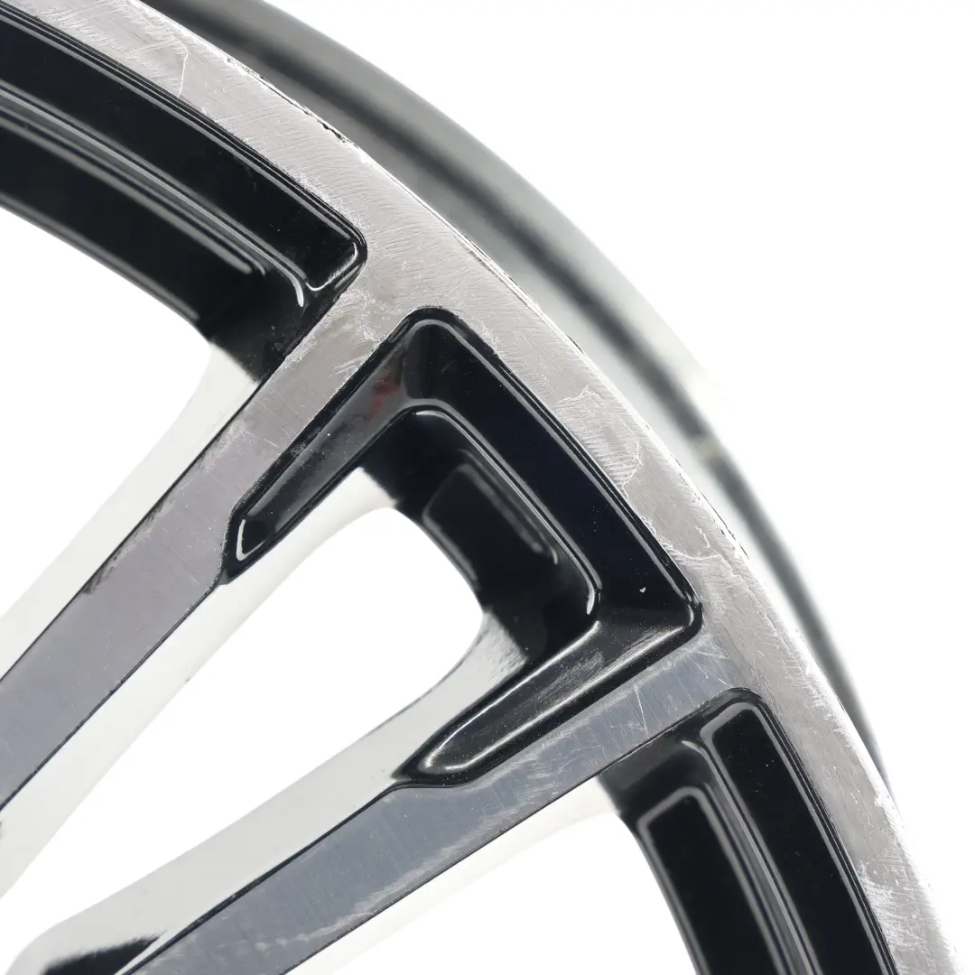 Llanta Aleación Bicolor VIA 20" 8.5J para BMW con número de pieza BMW-VIA-20 BMW Llanta Aleación Bicolor VIA 20" 8.5J - SKU BMW-VIA-20-4 - Número de pieza BMW-VIA-20