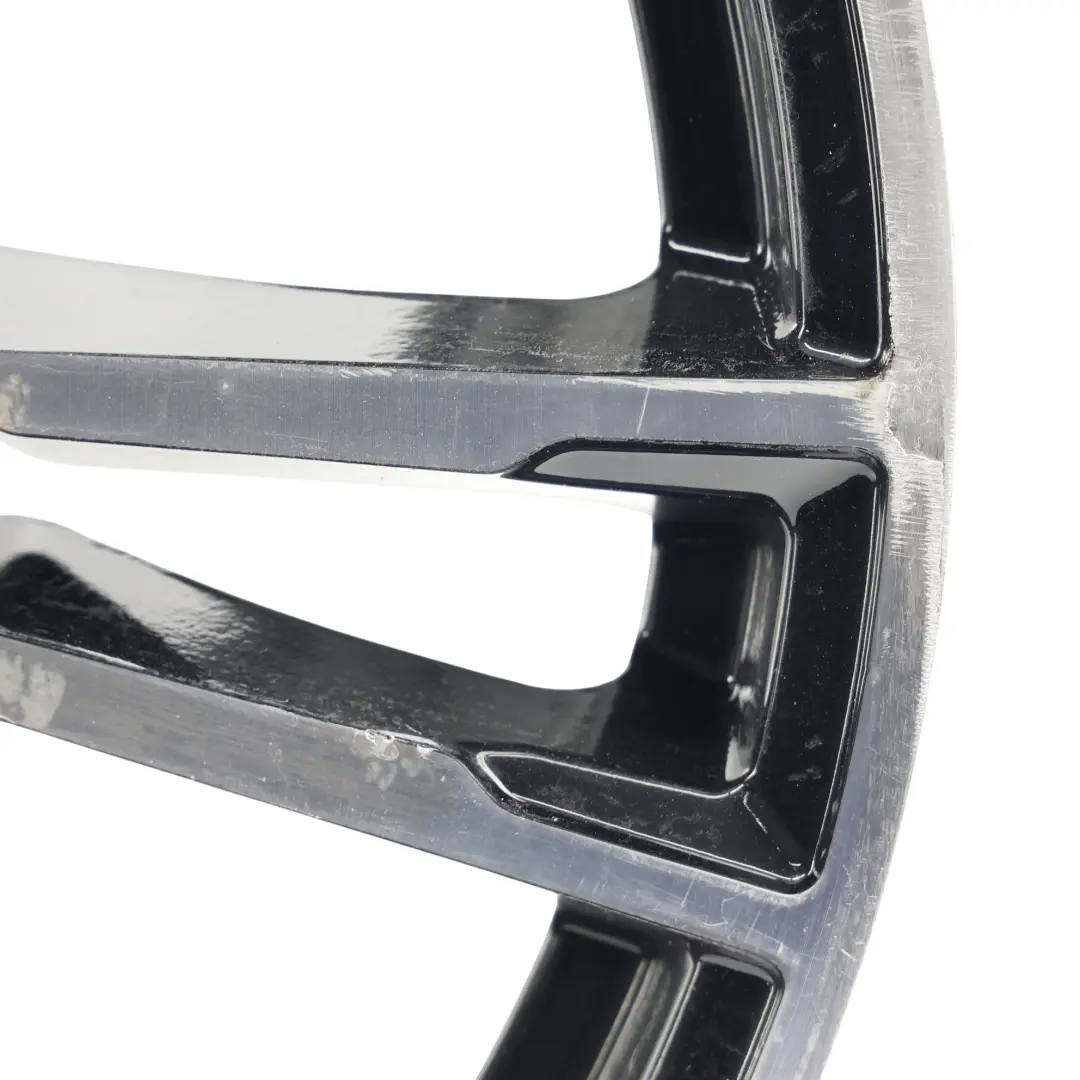 Cerchione Lega Bicolore VIA 20" 8.5J per BMW con numero di parte BMW-VIA-20 BMW Cerchione Lega Bicolore VIA 20" 8.5J - SKU BMW-VIA-20-4 - Numero di parte BMW-VIA-20