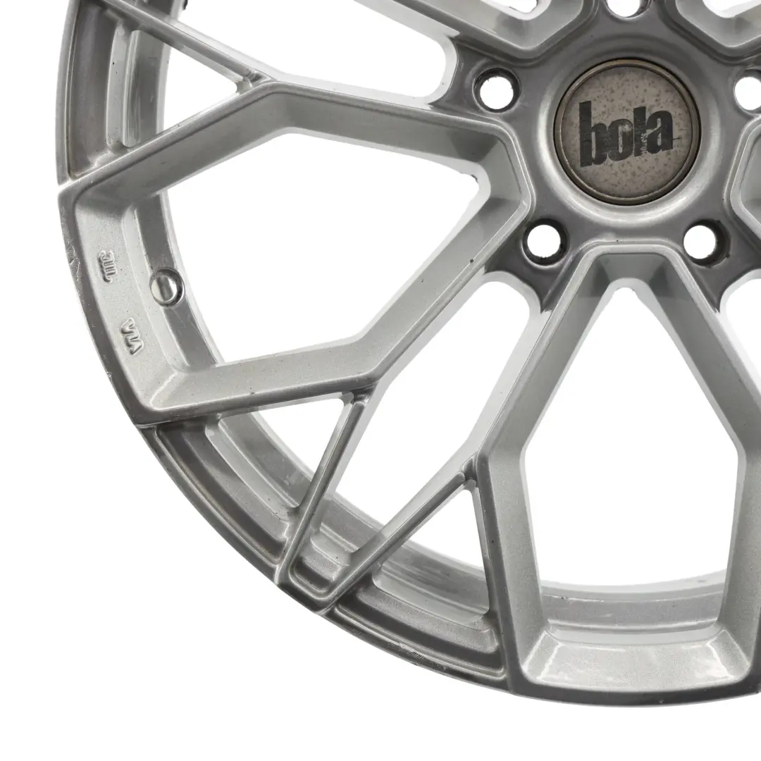 Bola FLF Felga Aluminiowa Srebrna 18" ET:40 VIA do o numerze BOLA-VIA-18 Bola FLF Felga Aluminiowa Srebrna 18" ET:40 VIA - SKU BOLA-VIA-18-1 - Numer Części BOLA-VIA-18