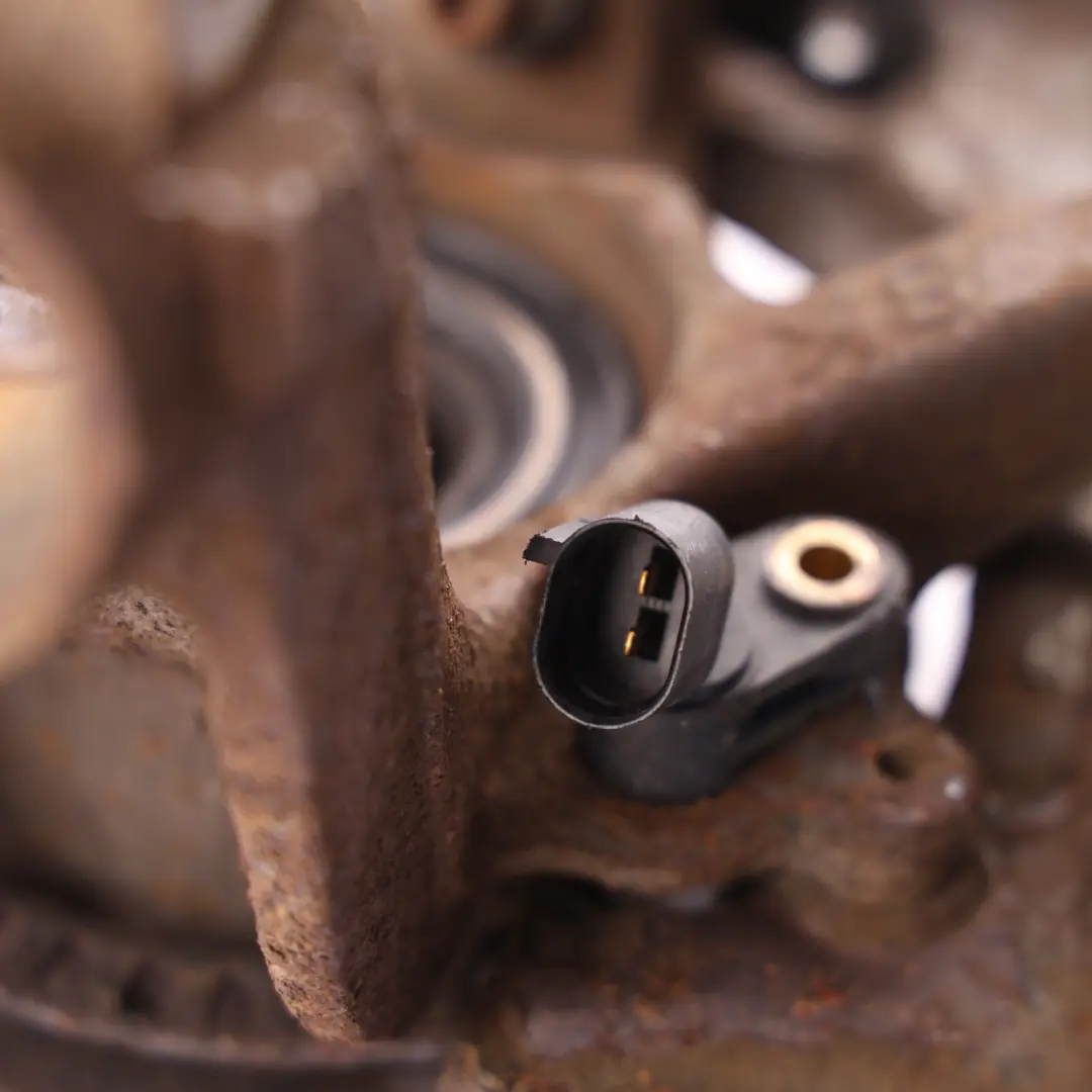 VW Golf Mk4 New Beetle Wheel Carrier Hub Knuckle Front Right O/S - SKU 1J0407255AH - Part number 1J0407255AH