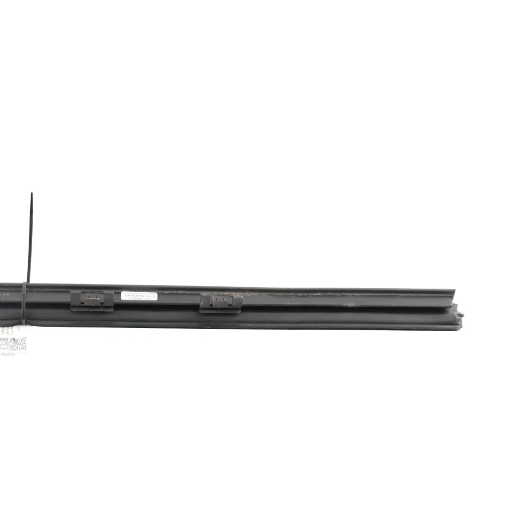 Land Rover Baguette Étanchéité Vitre Porte Avant Droite L322 XH42-22290-AA - SKU CGE000240 - Numéro de pièce CGE000240