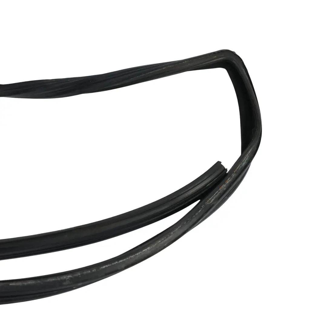 Land Rover Discovery 3 L319 Türfenster Glas Laufschiene Hinten Links - SKU CGE000454 - Teilenummer CGE000454