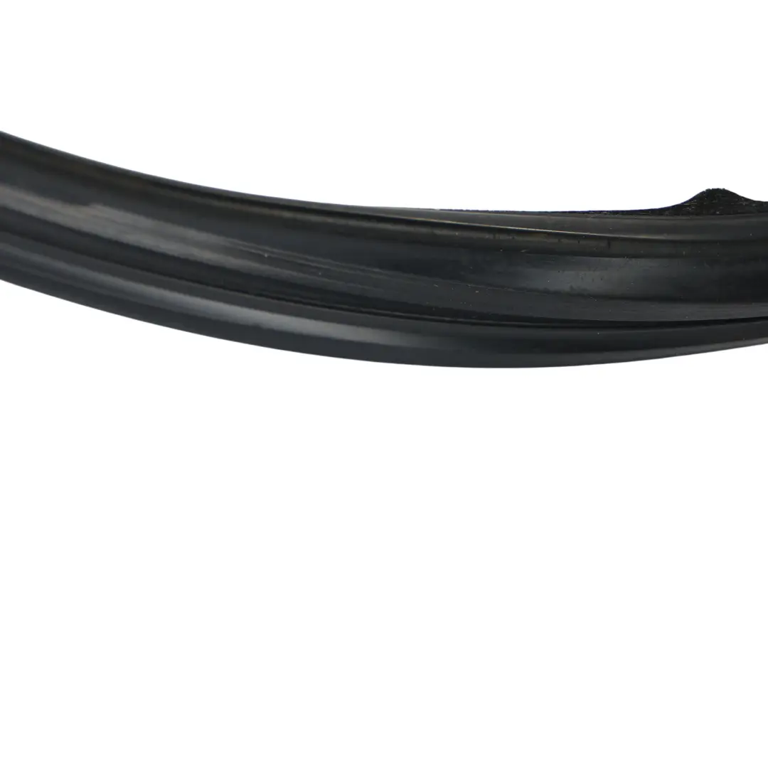 Cristal Ventana Puerta Trasera Izquierda para Land Rover Discovery 3 L319 con número de pieza CGE000454 Land Rover Discovery 3 L319 Cristal Ventana Puerta Trasera Izquierda - SKU CGE000454 - Número de pieza CGE000454