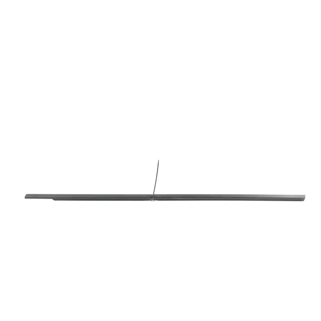 Range Rover L322 Front Door Window Seal Strip Moulding Outer Left N/S - SKU CGE000632 - Part number CGE000632
