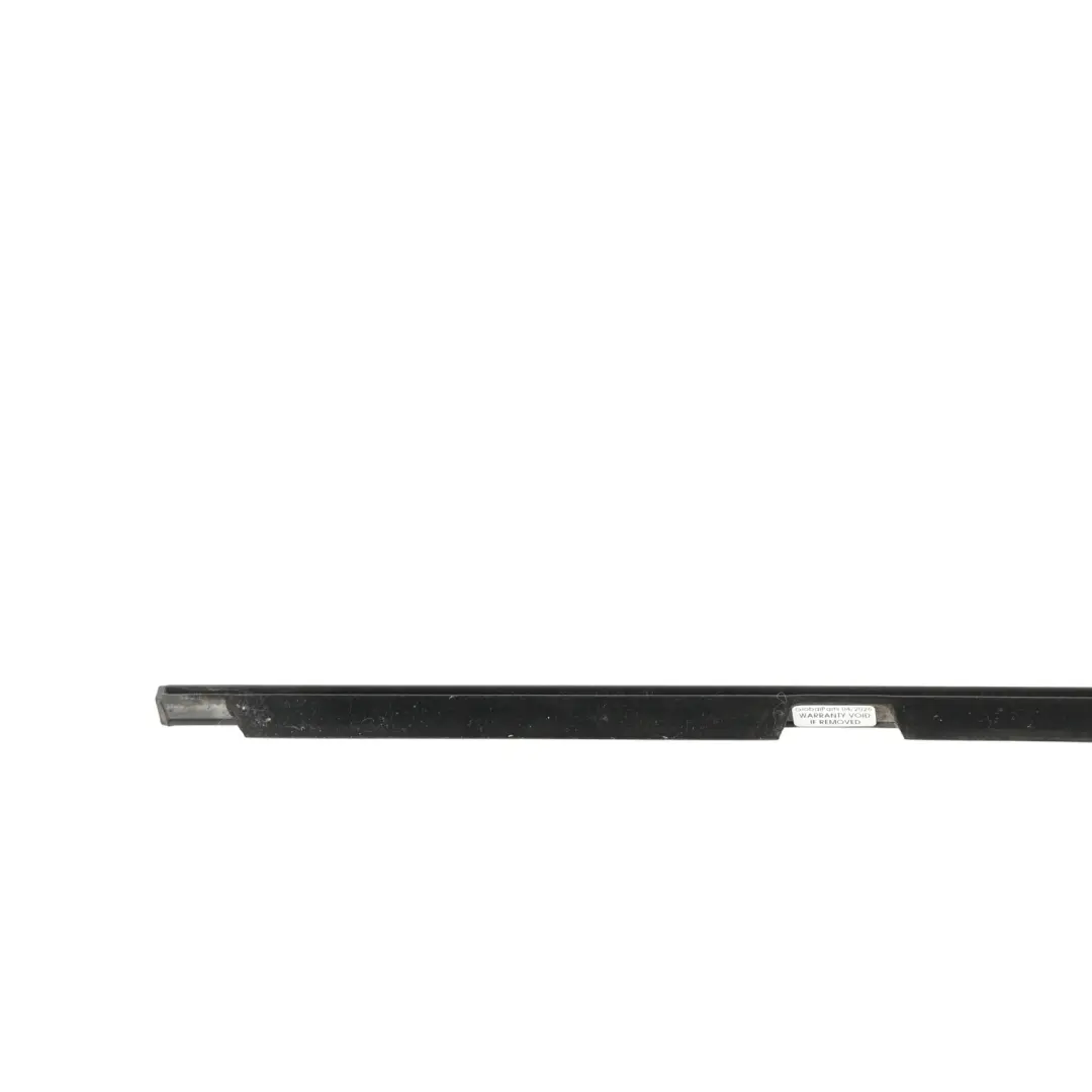 Range Rover L322 Joint Bande Vitre Porte Arrière Extérieur Droit - SKU CGE000642 - Numéro de pièce CGE000642
