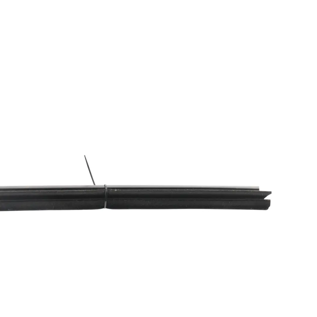 Range Rover L322 Joint Bande Étanchéité Vitre Porte Arrière Droit - SKU CGE000800 - Numéro de pièce CGE000800