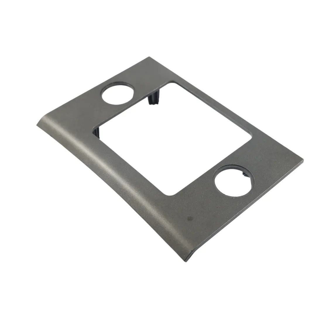 Moldura Interruptor Consola Central para Land Rover Discovery IV L319 con número de pieza CH22-044D36-DAW Land Rover Discovery IV L319 Moldura Interruptor Consola Central - SKU CH22-044D36-DAW - Número de pieza CH22-044D36-DAW