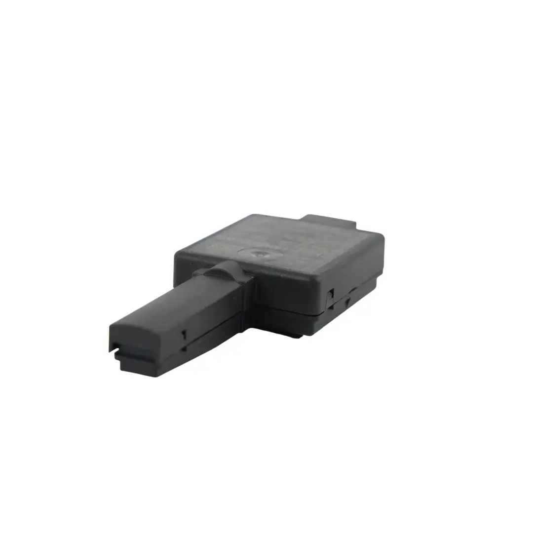 Keyless Entry Antenna to Land Rover L319 Range Rover Sport L405 with Part number CH22-15K602-AB Land Rover L319 Range Rover Sport L405 Keyless Entry Antenna - SKU CH22-15K602-AB - Part number CH22-15K602-AB