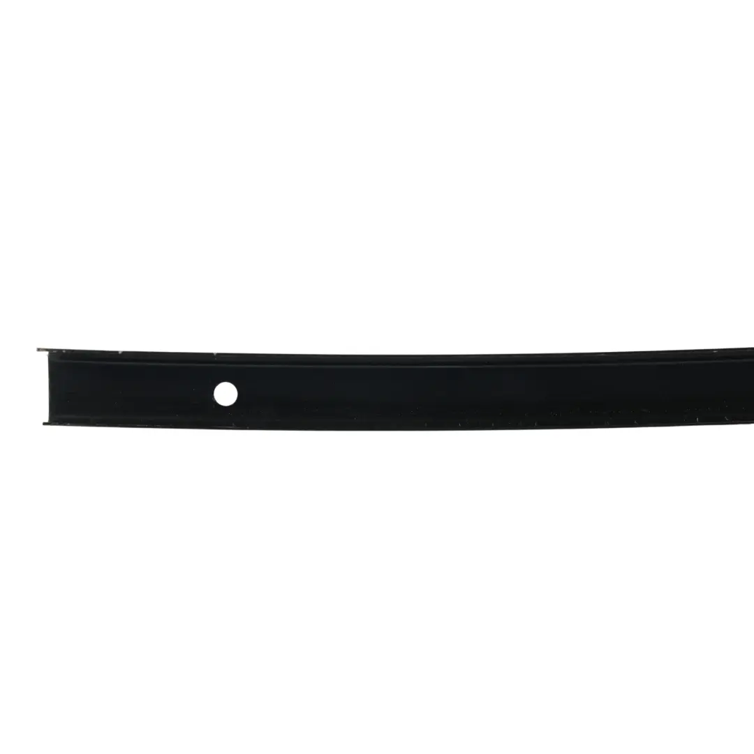 Guía Ventana Puerta Delantera Derecha 0 para Range Rover Sport L320 con número de pieza CUE50006 Range Rover Sport L320 Guía Ventana Puerta Delantera Derecha 0 - SKU CUE50006 - Número de pieza CUE50006