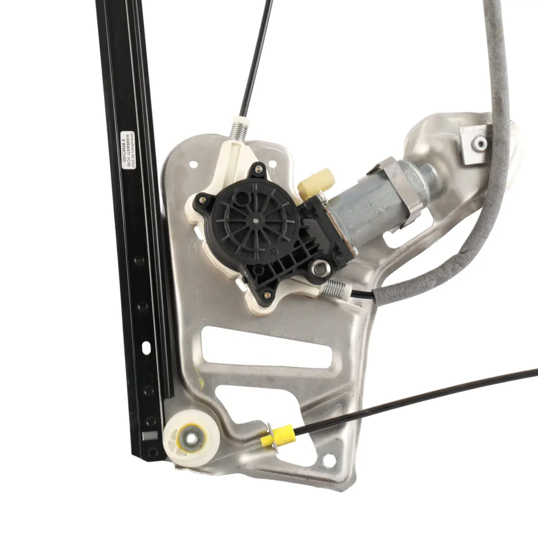 Window Regulator Motor Front Right O/S to Range Rover L322 with Part number CUH000182 Range Rover L322 Window Regulator Motor Front Right O/S - SKU CUH000182 - Part number CUH000182