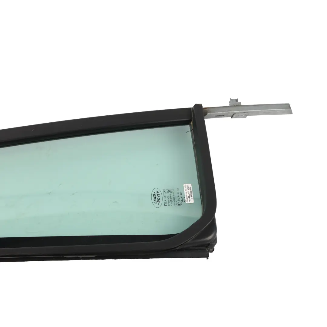 Land Rover Discovery 3 L319 Quarter Window Glass Rear Right O/S Green - SKU CVB000845 - Part number CVB000845