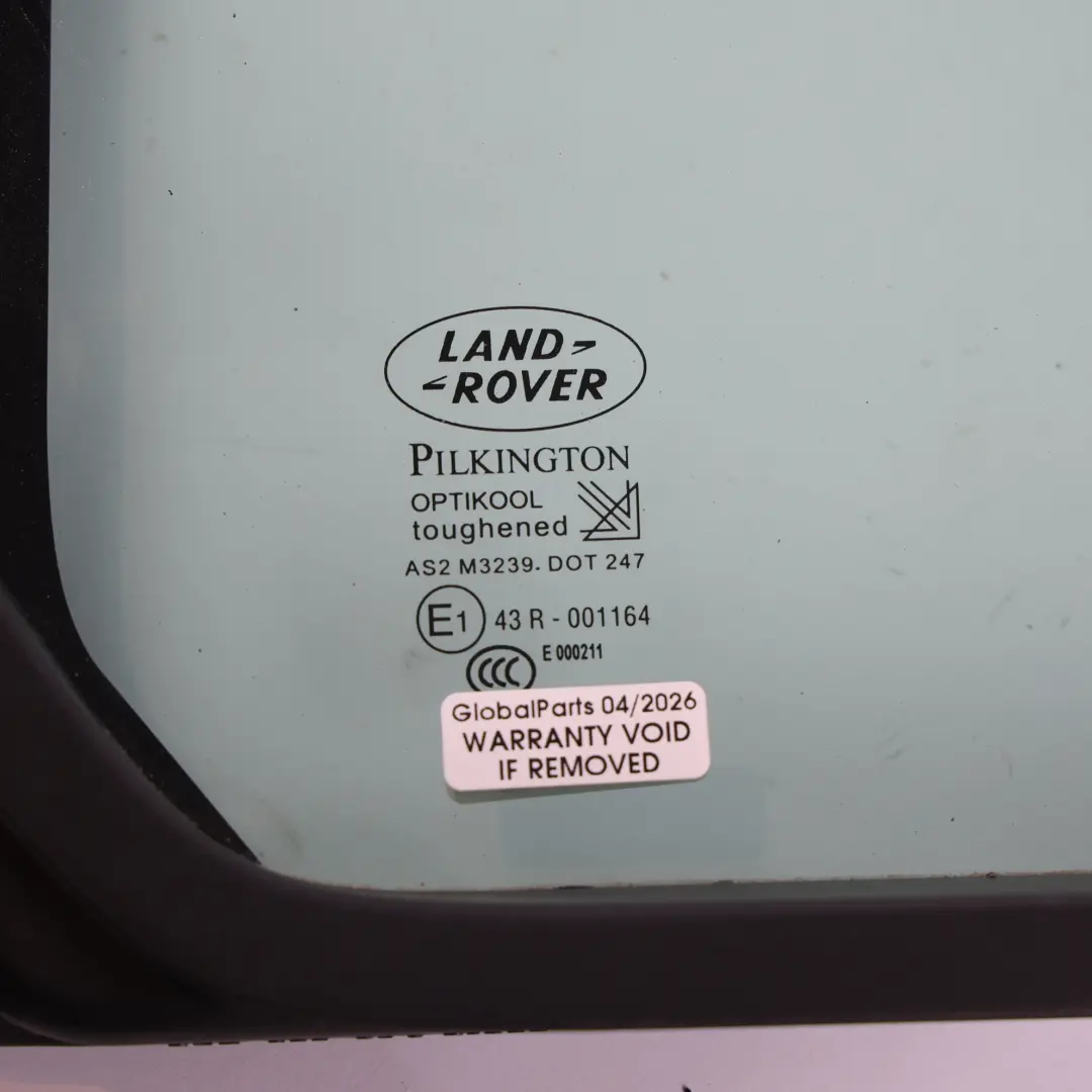 Vetro Finestrino Posteriore Destro Verde per Land Rover Discovery 3 L319 con numero di parte CVB000845 Land Rover Discovery 3 L319 Vetro Finestrino Posteriore Destro Verde - SKU CVB000845 - Numero di parte CVB000845