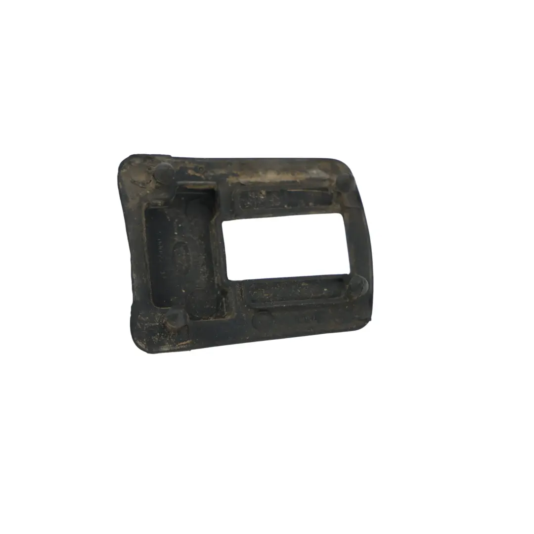Door Handle Seal Gasket Sealing to Land Rover Discovery L319 with Part number CXE500020 Land Rover Discovery L319 Door Handle Seal Gasket Sealing - SKU CXE500020 - Part number CXE500020