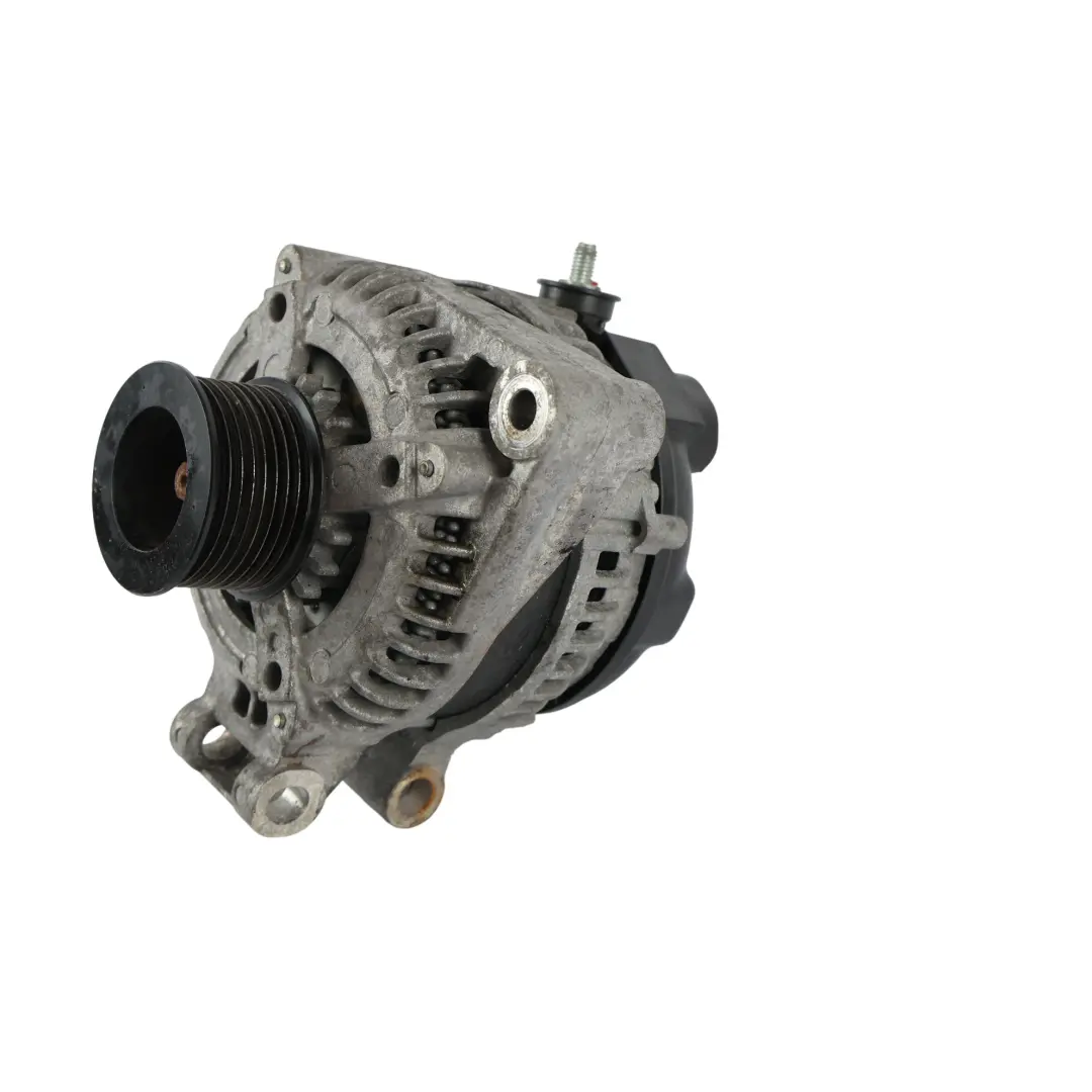Alternador Generador 14V 150A 3.6 TDV8 Diesel Denso para Range Rover L322 con número de pieza DAN989 Range Rover L322 Alternador Generador 14V 150A 3.6 TDV8 Diesel Denso - SKU DAN989 - Número de pieza DAN989