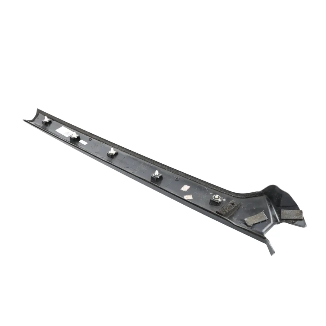 A-Pillar Strip Moulding Front Right O/S to Land Rover Discovery 3 L319 with Part number DCB000146 Land Rover Discovery 3 L319 A-Pillar Strip Moulding Front Right O/S - SKU DCB000146 - Part number DCB000146