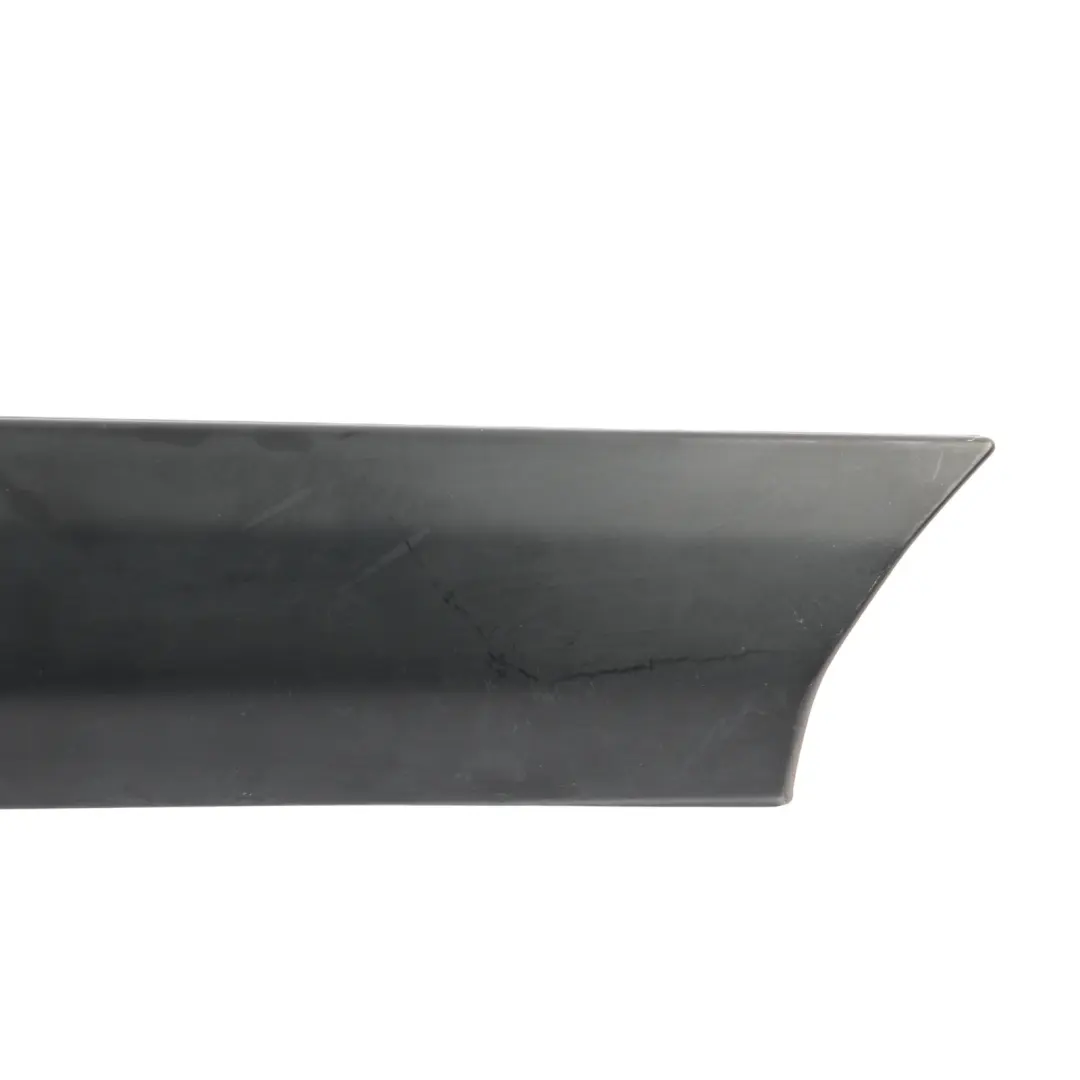 A-Pillar Strip Moulding Front Right O/S to Land Rover Discovery 3 L319 with Part number DCB000146 Land Rover Discovery 3 L319 A-Pillar Strip Moulding Front Right O/S - SKU DCB000146 - Part number DCB000146
