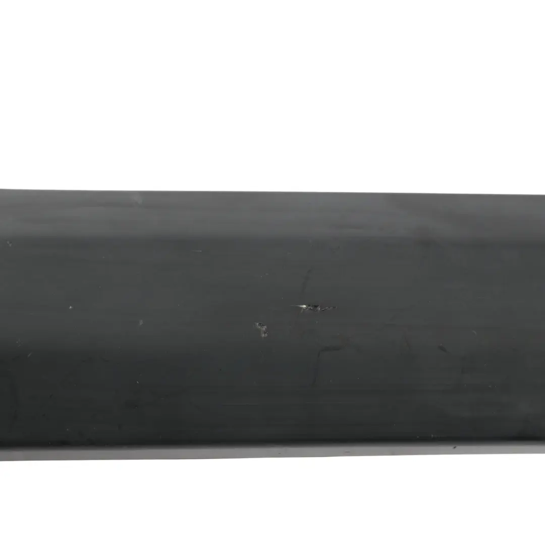 A-Pillar Strip Moulding Front Right O/S to Land Rover Discovery 3 L319 with Part number DCB000146 Land Rover Discovery 3 L319 A-Pillar Strip Moulding Front Right O/S - SKU DCB000146 - Part number DCB000146