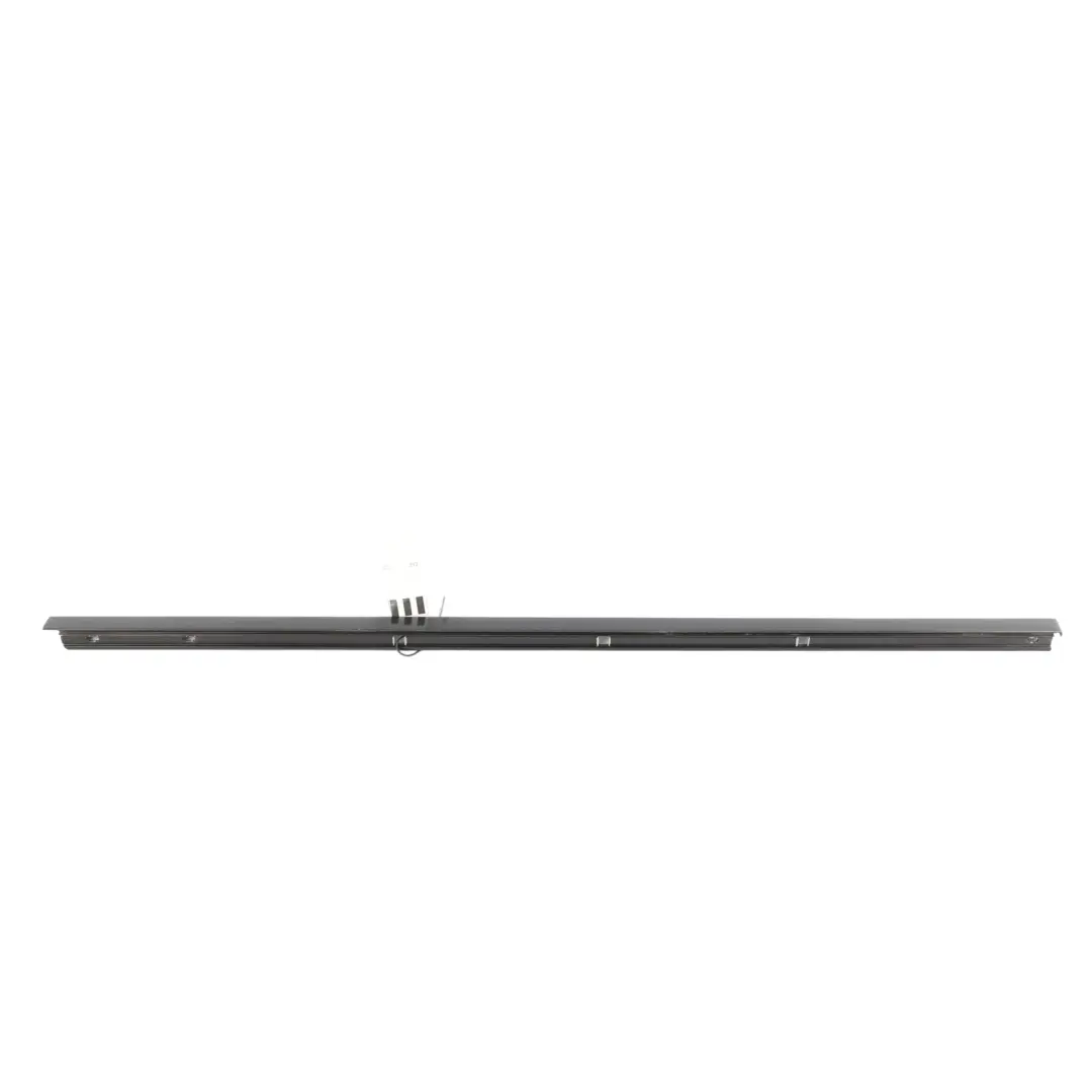 Hintere Tür Zierleiste Oben Links für Range Rover L322 mit Teilenummer DDE500030PMD Range Rover L322 Hintere Tür Zierleiste Oben Links - SKU DDE500030PMD - Teilenummer DDE500030PMD