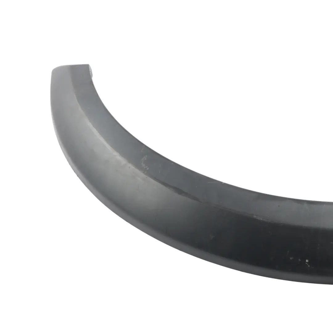 Arch Trim Moulding Front Right O/S to Land Rover Discovery 3 L319 Wheel with Part number DFJ000022 Land Rover Discovery 3 L319 Wheel Arch Trim Moulding Front Right O/S - SKU DFJ000022 - Part number DFJ000022