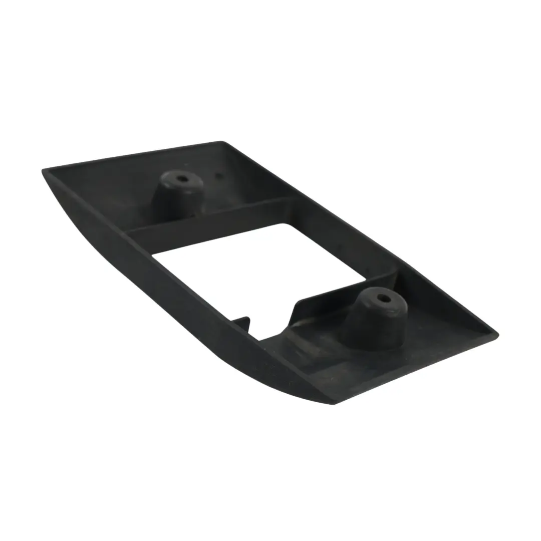 Soporte Sensor Trasero Derecho para Range Rover Evoque L538 con número de pieza DK62-17B751-AA Range Rover Evoque L538 Soporte Sensor Trasero Derecho - SKU DK62-17B751-AA - Número de pieza DK62-17B751-AA