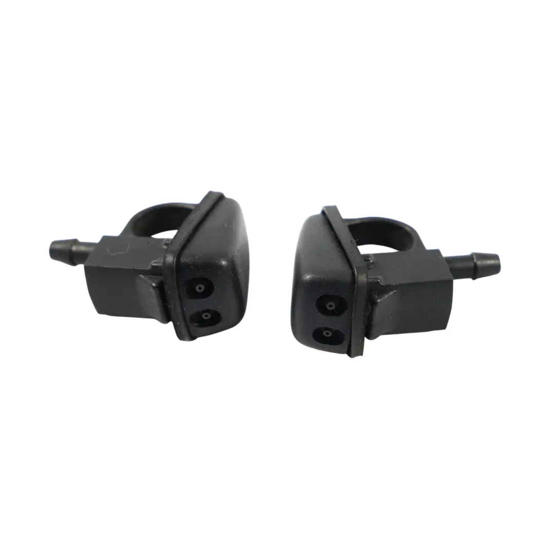 Ugello Spruzzatore Parabrezza Anteriore Set per Land Rover Discovery 3 L319 con numero di parte DNJ500013 Land Rover Discovery 3 L319 Ugello Spruzzatore Parabrezza Anteriore Set - SKU DNJ500013 - Numero di parte DNJ500013