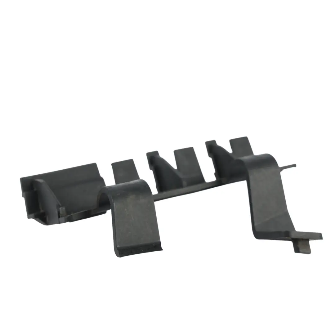 Soporte Paragolpes Trasero Derecho 5H22-17A750-CA para Land Rover Discovery 4 L319 con número de pieza DQL000061 Land Rover Discovery 4 L319 Soporte Paragolpes Trasero Derecho 5H22-17A750-CA - SKU DQL000061 - Número de pieza DQL000061