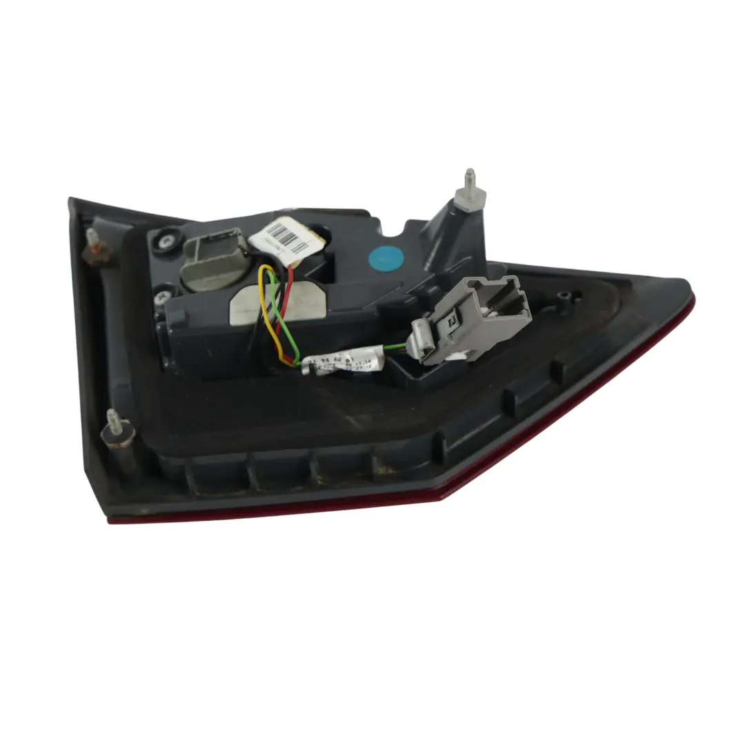Ford Mondeo MK5 Lampa Tylna W Klapę LED Prawa - SKU DS73-13A602-KD - Numer Części DS73-13A602-KD