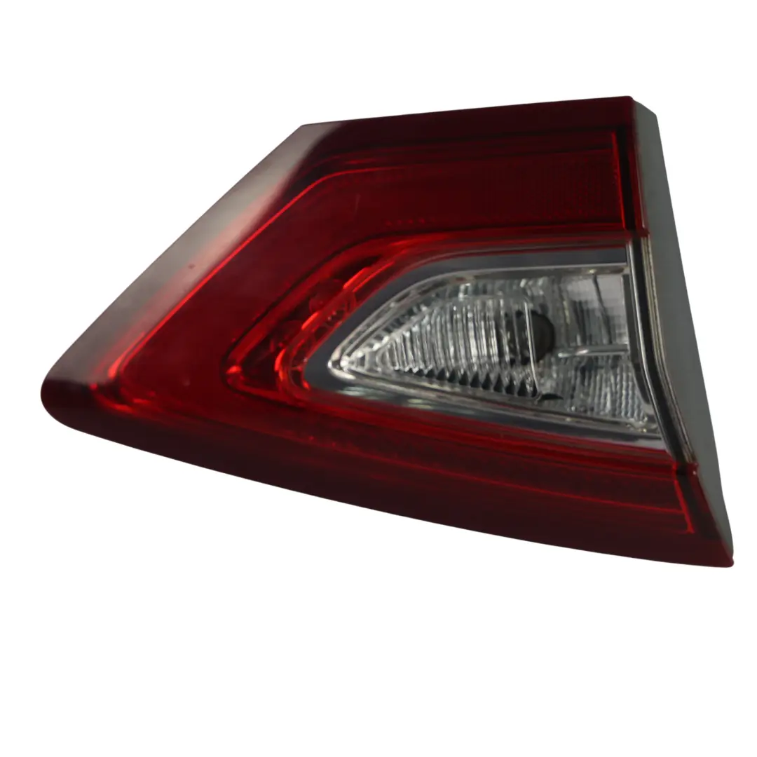 MK5 Feu Arrière Intérieur Gauche pour Ford Mondeo à propos du numéro de pièce DS73-13A603-KD Ford Mondeo MK5 Feu Arrière Intérieur Gauche - SKU DS73-13A603-KD - Numéro de pièce DS73-13A603-KD