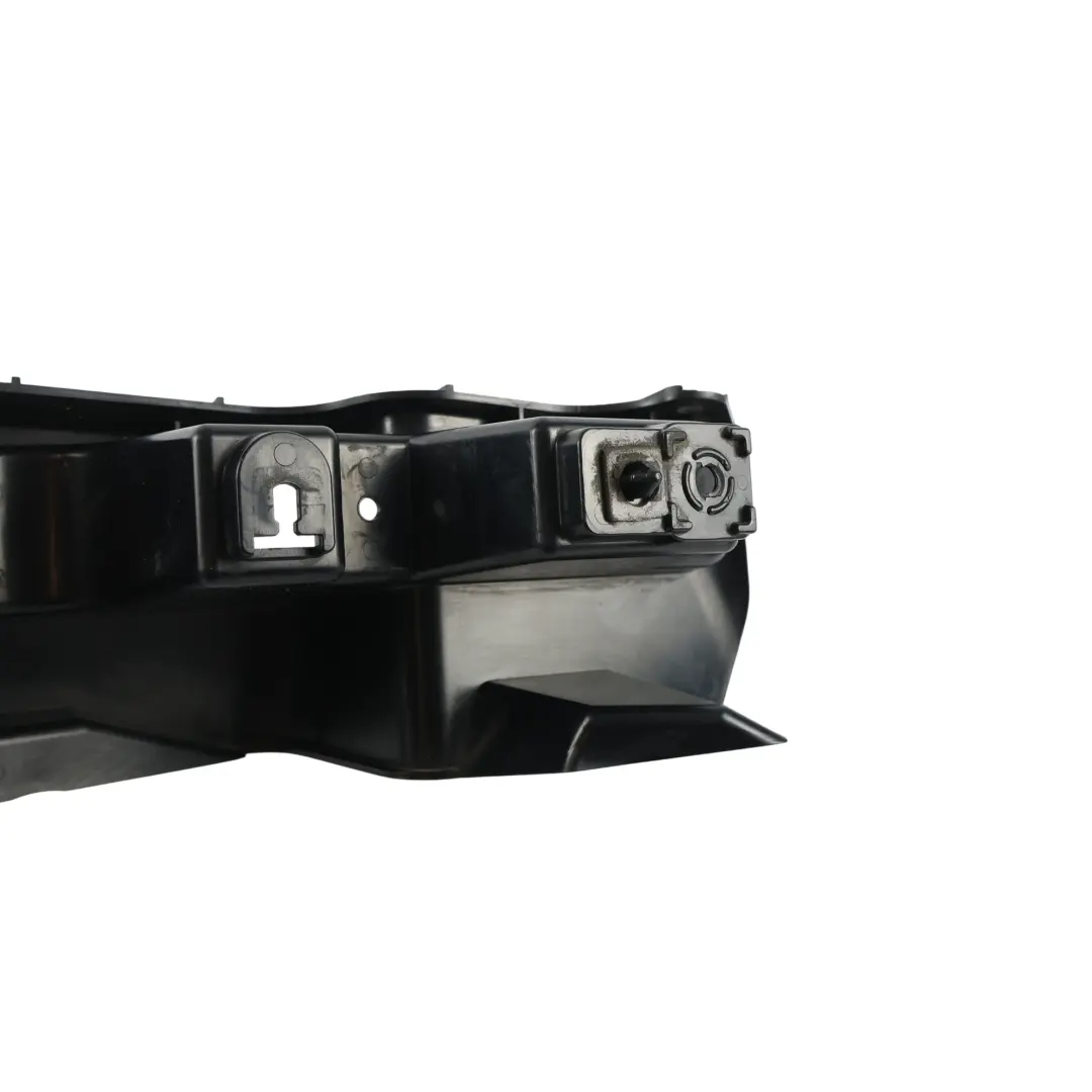 MK5 Rear Bumper Mount Mounting Bracket Right O/S to Ford Mondeo with Part number DS73-17E850-B Ford Mondeo MK5 Rear Bumper Mount Mounting Bracket Right O/S - SKU DS73-17E850-B - Part number DS73-17E850-B