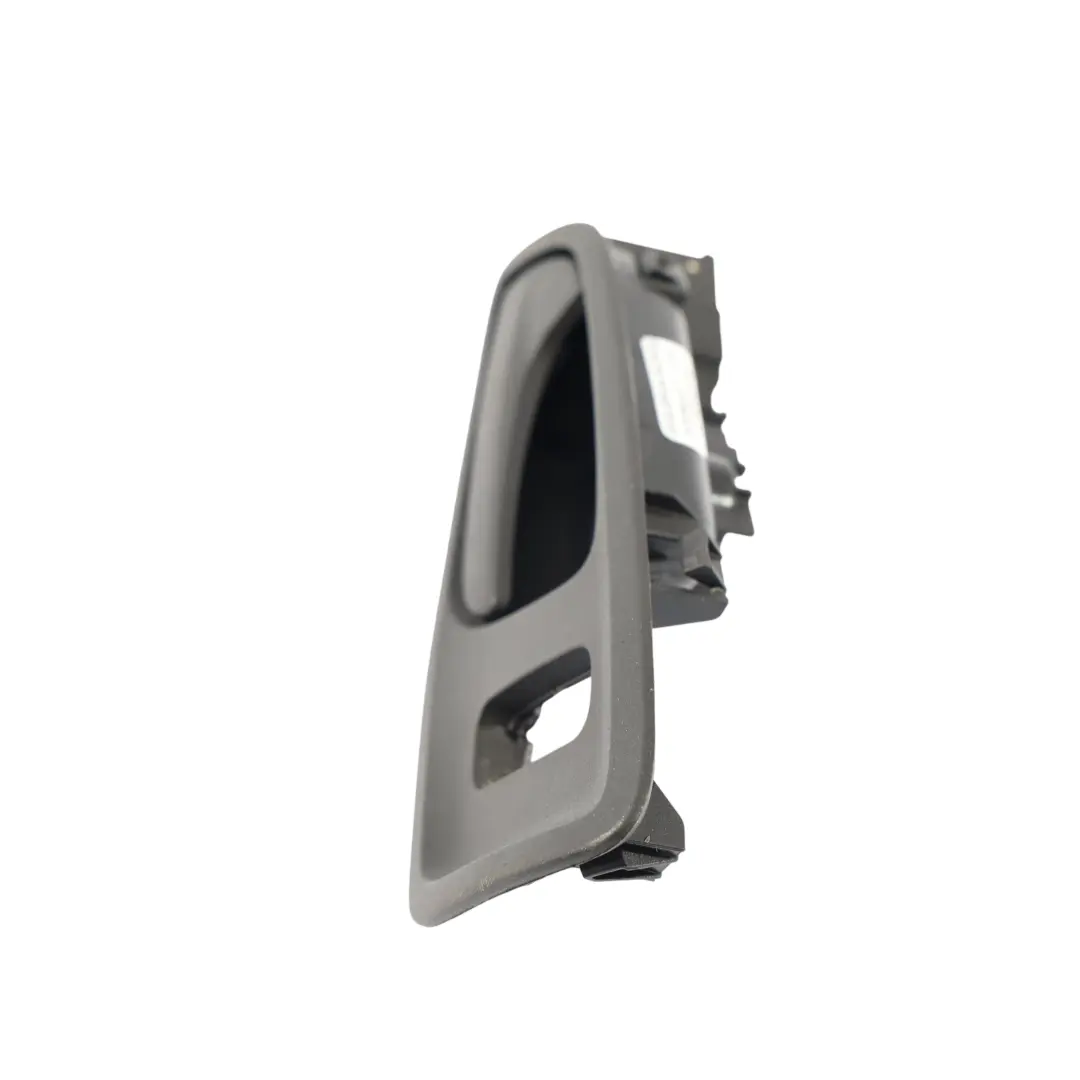 Mk2 Maniglia Porta Anteriore Sinistra per Ford Transit Connect con numero di parte DT11-V22601-AD Ford Transit Connect Mk2 Maniglia Porta Anteriore Sinistra - SKU DT11-V22601-AD - Numero di parte DT11-V22601-AD