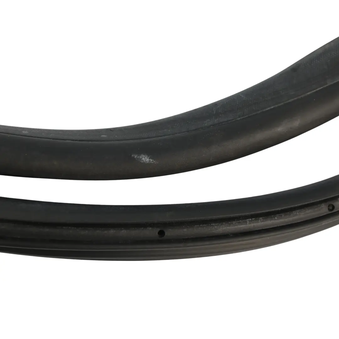 Mk2 Joint Porte Coulissante Caoutchouc pour Ford Transit Connect à propos du numéro de pièce DT11-V25324-AK Ford Transit Connect Mk2 Joint Porte Coulissante Caoutchouc - SKU DT11-V25324-AK - Numéro de pièce DT11-V25324-AK