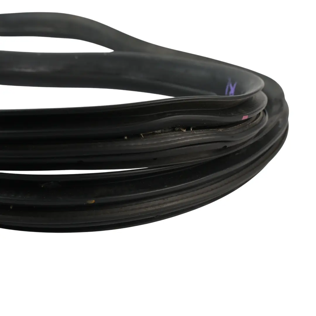 Mk2 Sliding Door Seal Gasket Rubber to Ford Transit Connect with Part number DT11-V25324-AK Ford Transit Connect Mk2 Sliding Door Seal Gasket Rubber - SKU DT11-V25324-AK - Part number DT11-V25324-AK