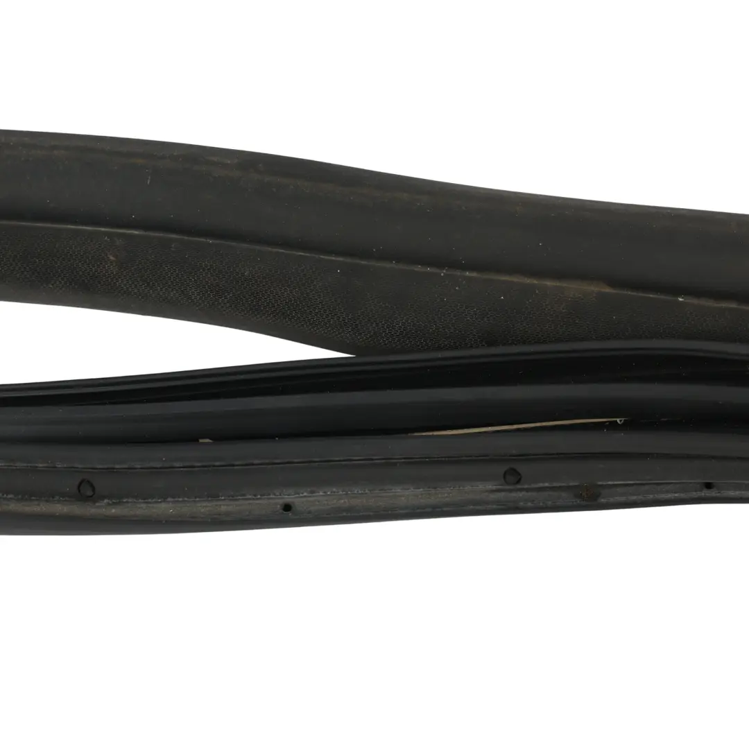 Ford Transit Connect Mk2 Joint Porte Coulissante Caoutchouc - SKU DT11-V25324-AK - Numéro de pièce DT11-V25324-AK