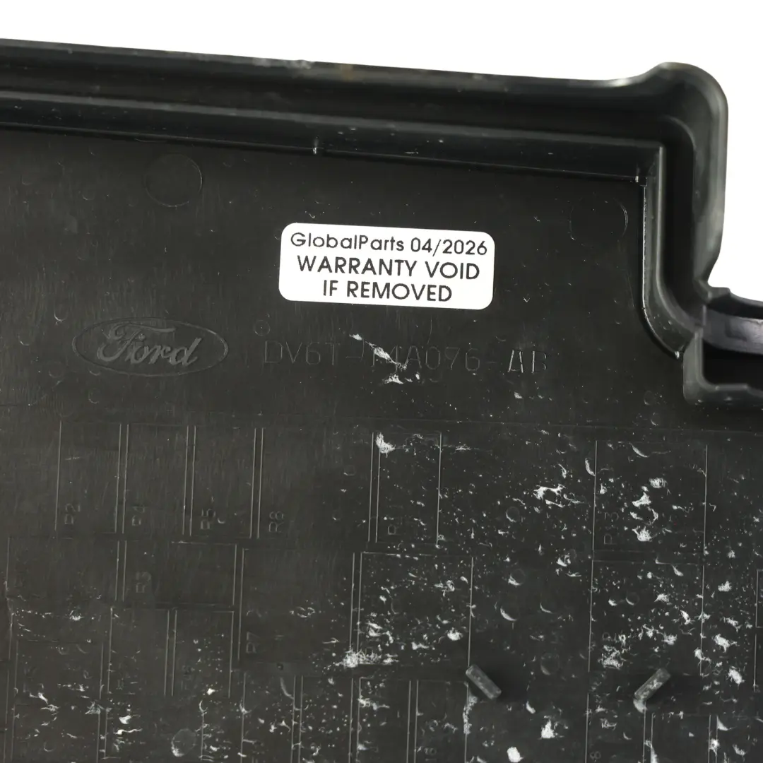 Mk2 Sicherungskasten Deckel Abdeckung für Ford Transit Connect mit Teilenummer DV6T-14A076-AB Ford Transit Connect Mk2 Sicherungskasten Deckel Abdeckung - SKU DV6T-14A076-AB - Teilenummer DV6T-14A076-AB
