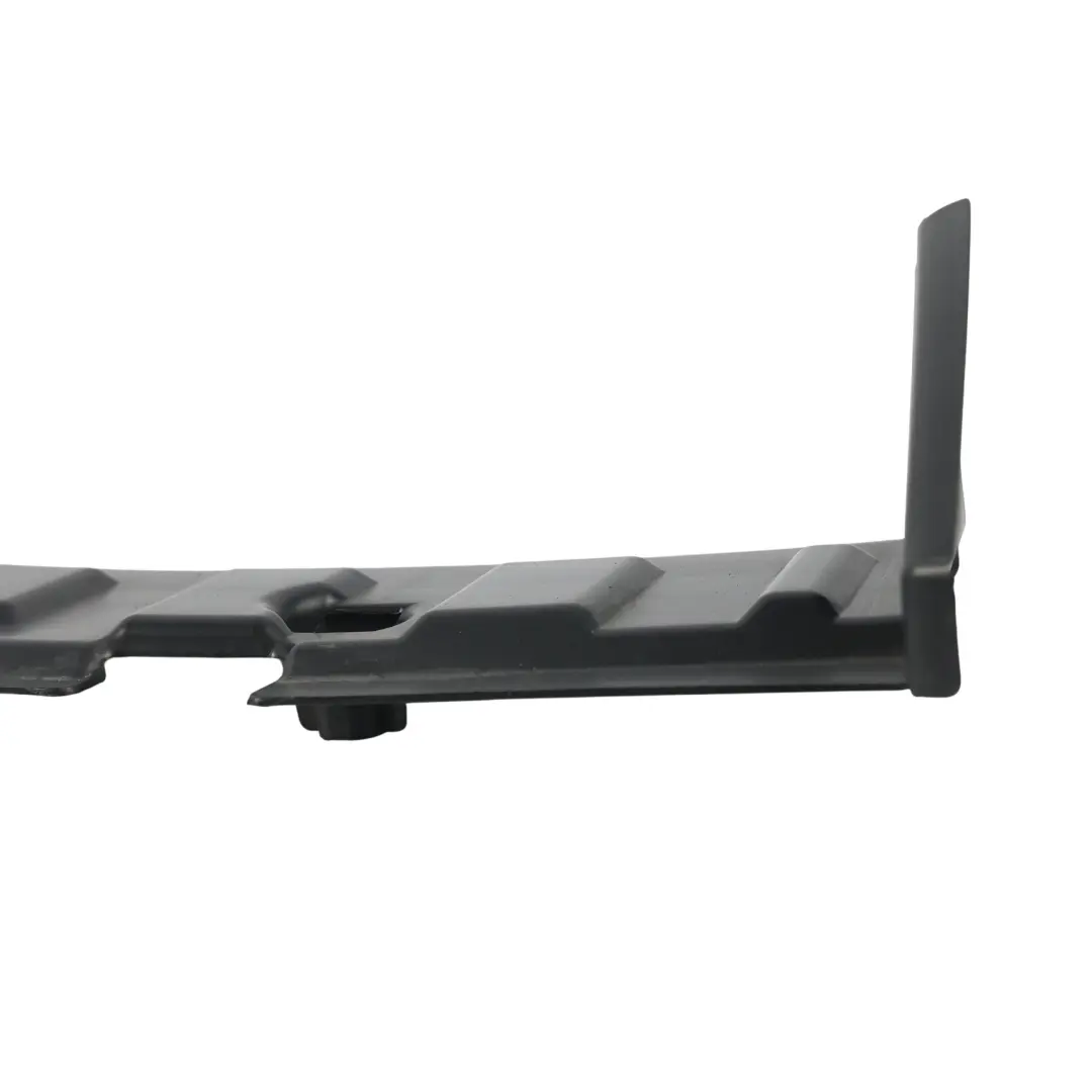 Deflector Conducto Admisión Aire para Land Rover Discovery 3 L319 con número de pieza DXJ500100 Land Rover Discovery 3 L319 Deflector Conducto Admisión Aire - SKU DXJ500100 - Número de pieza DXJ500100