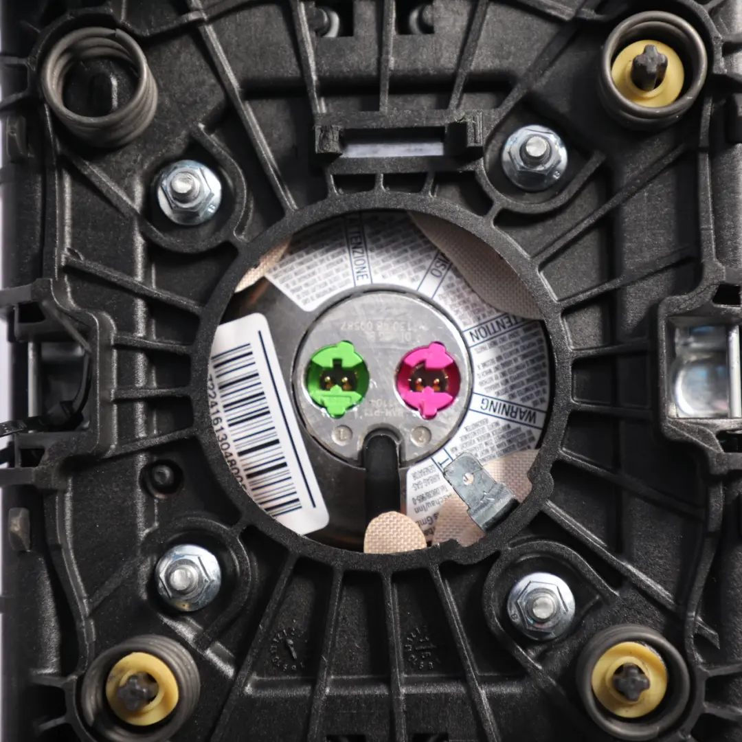 Steering Wheel Driver's Air Module to Land Rover Discovery 4 L319 with Part number EH22-042B63-AAW Land Rover Discovery 4 L319 Steering Wheel Driver's Air Module - SKU EH22-042B63-AAW - Part number EH22-042B63-AAW