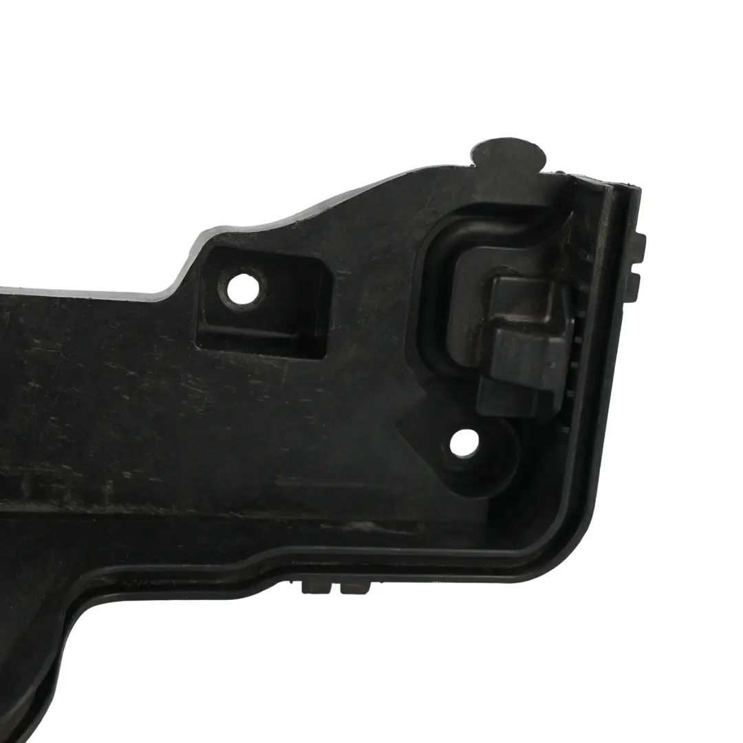 Pannello Supporto Vano Batteria per Land Rover Discovery 4 L319 con numero di parte EH22-18N379-AB Land Rover Discovery 4 L319 Pannello Supporto Vano Batteria - SKU EH22-18N379-AB - Numero di parte EH22-18N379-AB