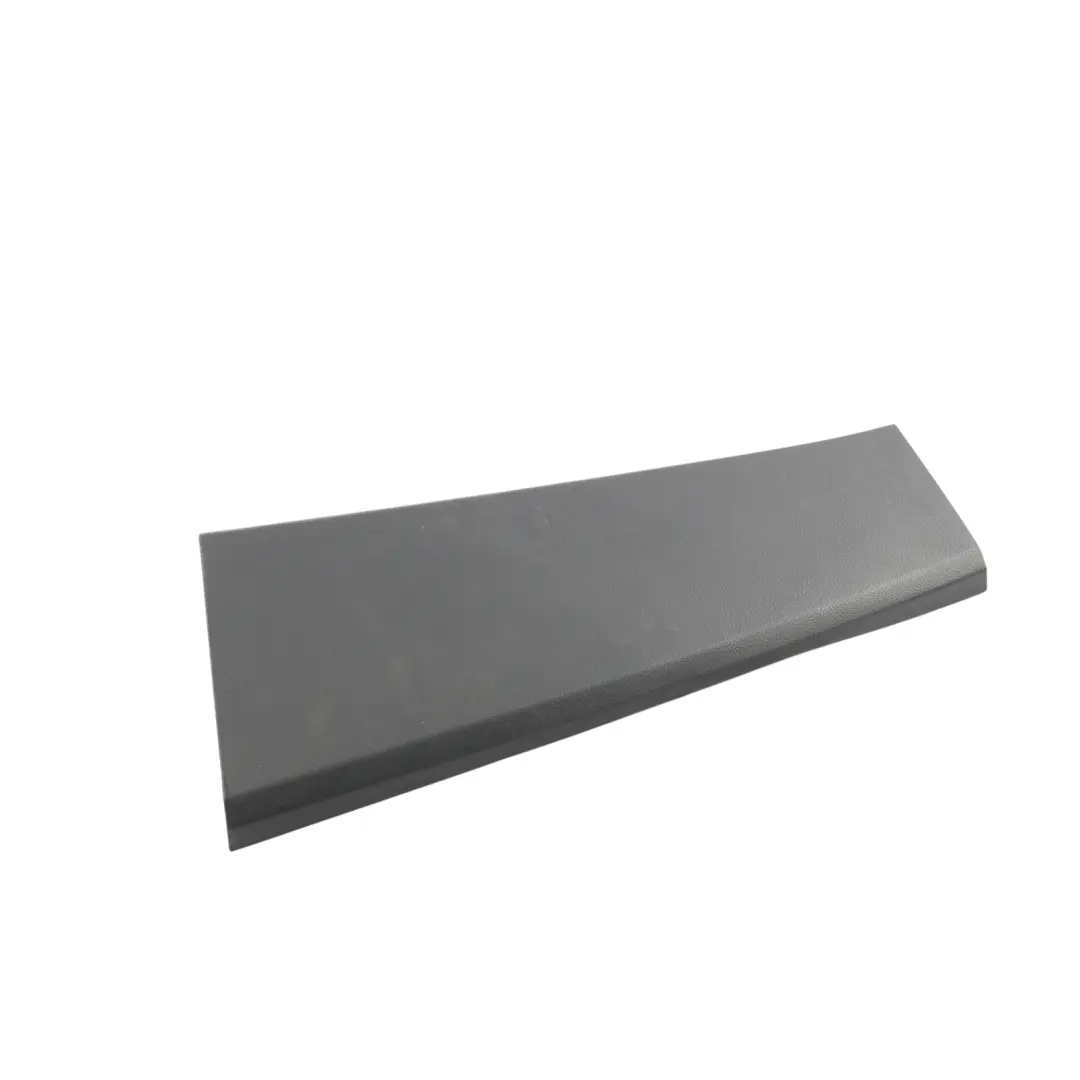 B-Pillar Lower Trim Panel Strip Left N/S to Land Rover Discovery L319 with Part number EMG500290PVJ Land Rover Discovery L319 B-Pillar Lower Trim Panel Strip Left N/S - SKU EMG500290PVJ - Part number EMG500290PVJ