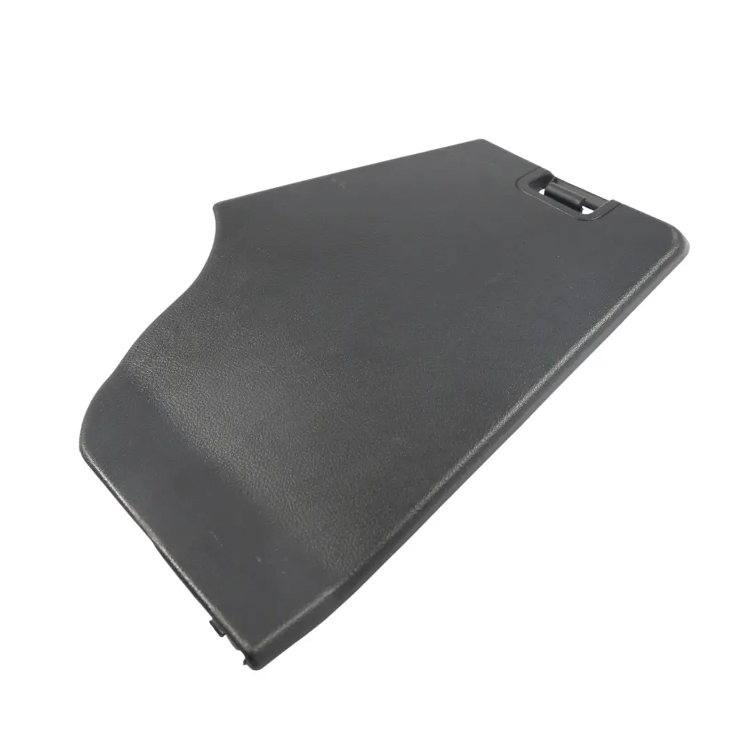 Pannello Bagagliaio Posteriore Destro per Land Rover Discovery 4 L319 con numero di parte ERS500080 Land Rover Discovery 4 L319 Pannello Bagagliaio Posteriore Destro - SKU ERS500080 - Numero di parte ERS500080