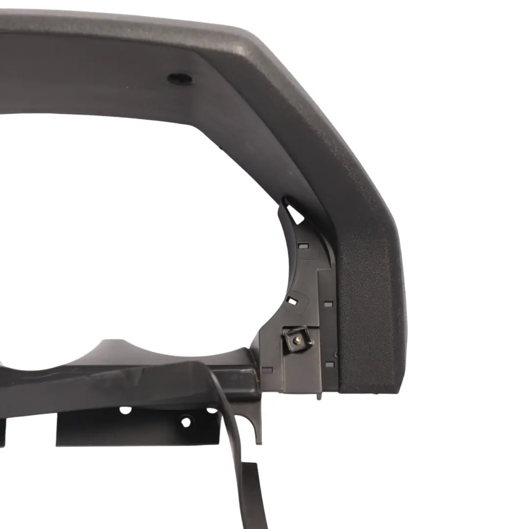 Speedometer Speedo Surround Cover Trim to Land Rover Freelander L314 with Part number FAV500020 Land Rover Freelander L314 Speedometer Speedo Surround Cover Trim - SKU FAV500020 - Part number FAV500020