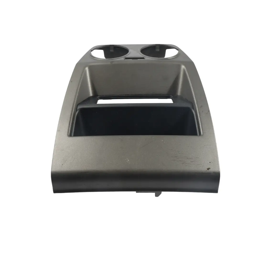 Pannello Console Centrale Posteriore per Land Rover Discovery 4 L319 con numero di parte FHM500021 Land Rover Discovery 4 L319 Pannello Console Centrale Posteriore - SKU FHM500021 - Numero di parte FHM500021