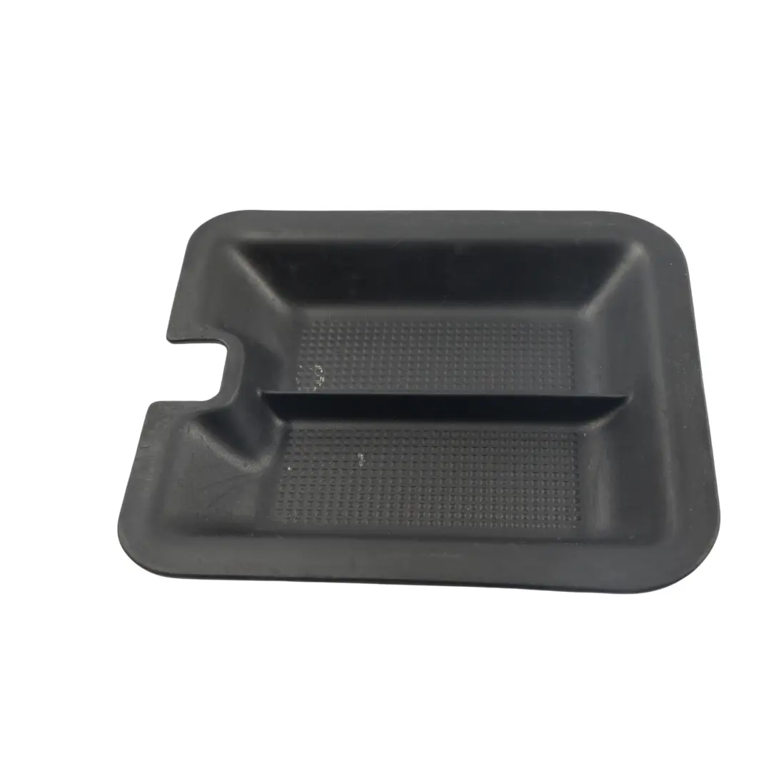 Vassoio Console Centrale per Land Rover Discovery 4 L319 con numero di parte FJJ500012PVJ Land Rover Discovery 4 L319 Vassoio Console Centrale - SKU FJJ500012PVJ - Numero di parte FJJ500012PVJ