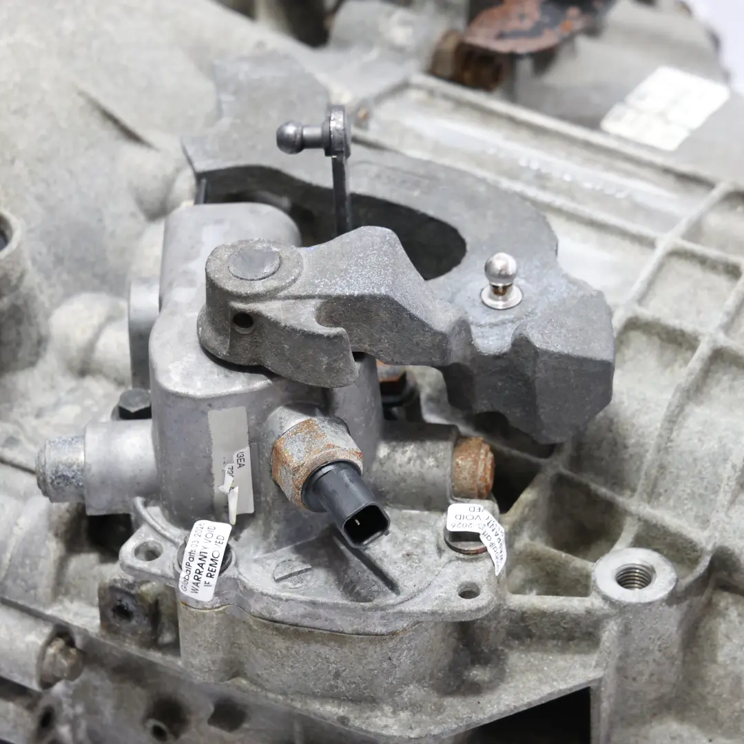 Mk8 2.2 TDCi Caja Cambios Manual VMT6 6 Velocidades para Ford Transit con número de pieza FK2R-7002-FGA Ford Transit Mk8 2.2 TDCi Caja Cambios Manual VMT6 6 Velocidades - SKU FK2R-7002-FGA - Número de pieza FK2R-7002-FGA