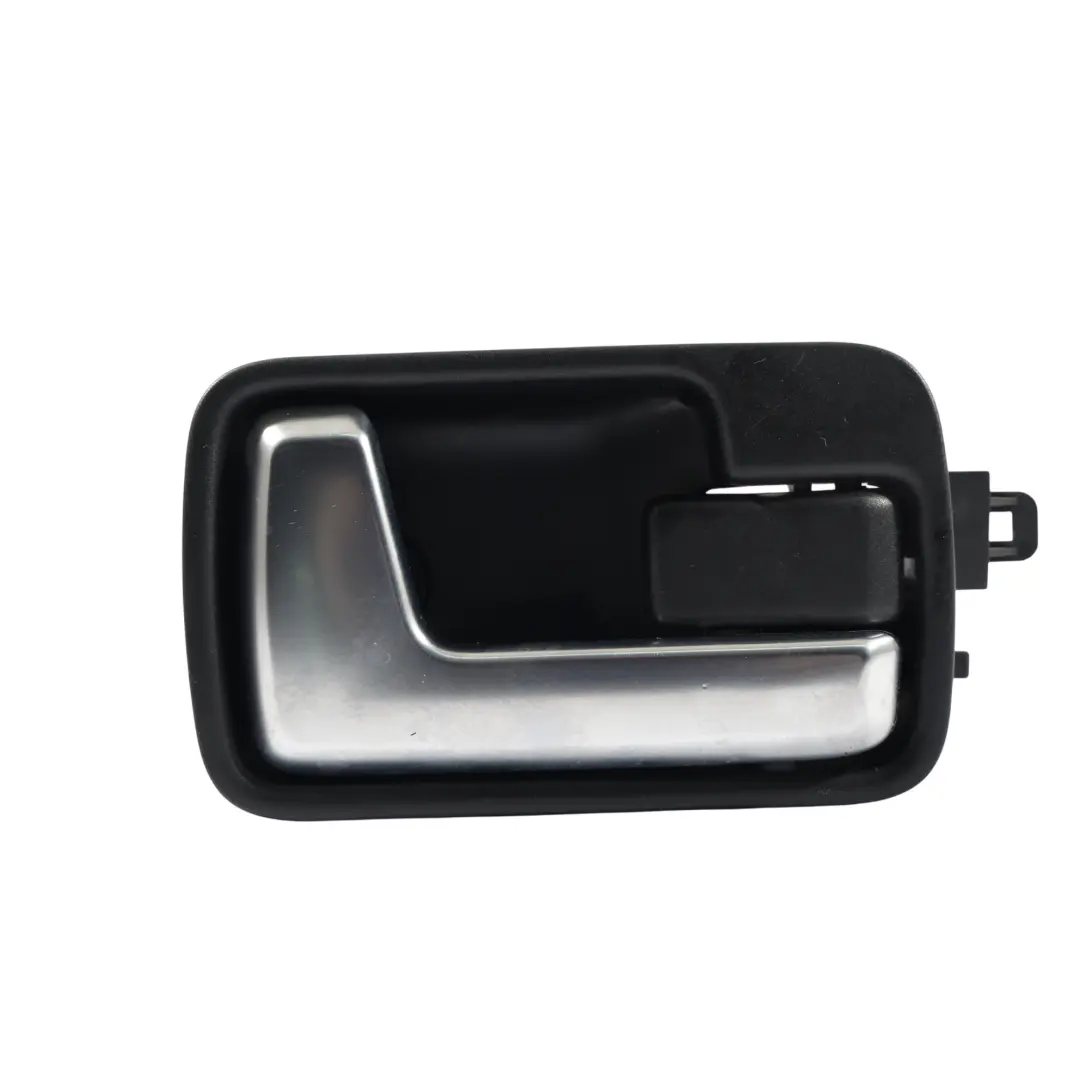 Door Handle Interior Rear Right O/S to Land Rover Discovery 3 L319 with Part number FVC500400WWE Land Rover Discovery 3 L319 Door Handle Interior Rear Right O/S - SKU FVC500400WWE - Part number FVC500400WWE